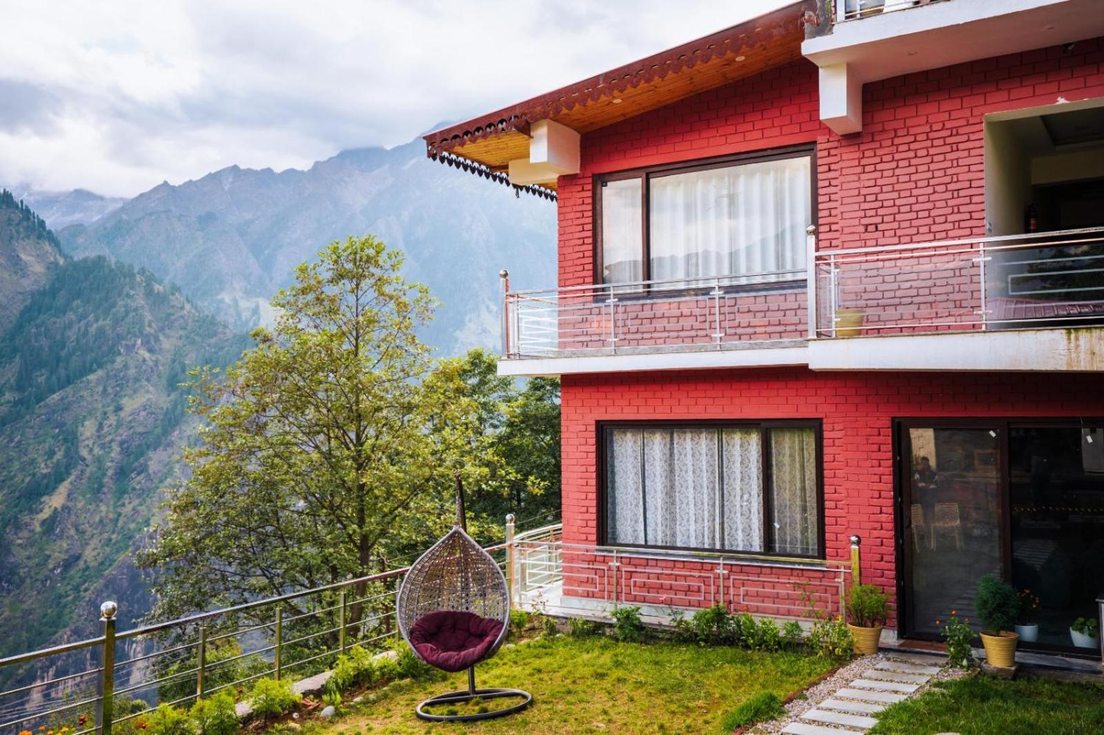 Resort Amaze Auli Joshīmath Exterior foto